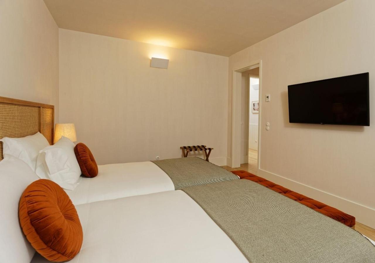Montebelo Vista Alegre Ilhavo Hotel Εξωτερικό φωτογραφία A room at the hotel