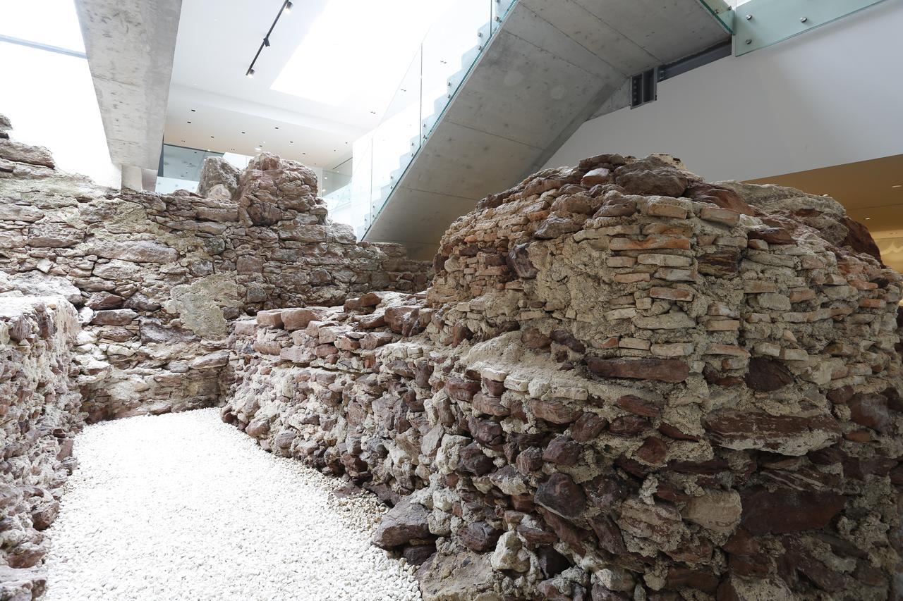Montebelo Vista Alegre Ilhavo Hotel Εξωτερικό φωτογραφία The Roman wall
